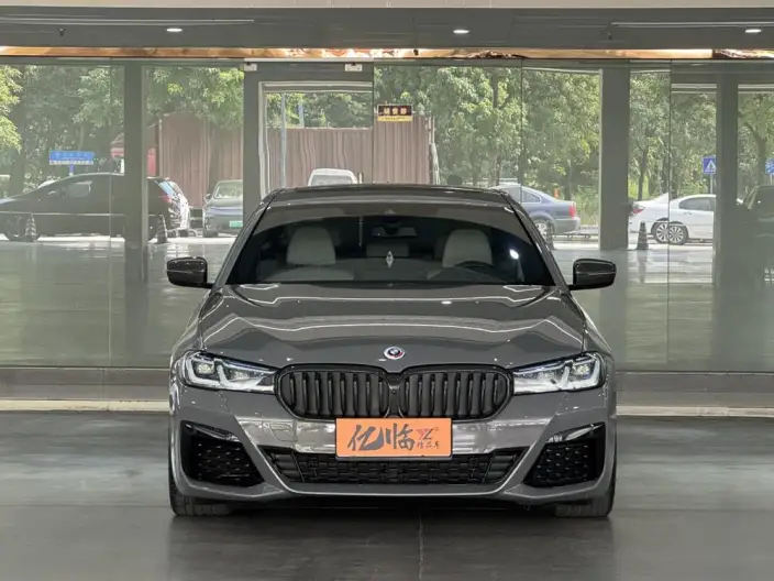 BMW 5 Series Imported 2022 Model 540i Fashion edition M Sports Set – фото 2