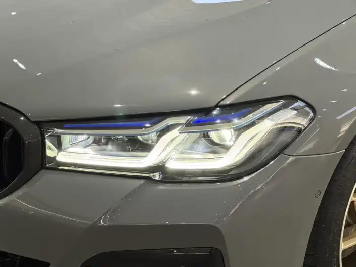 BMW 5 Series Imported 2022 Model 540i Fashion edition M Sports Set – фото 8