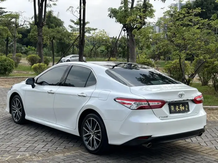 Toyota Camry 2021 Model 2.5G Deluxe Edition – фото 4
