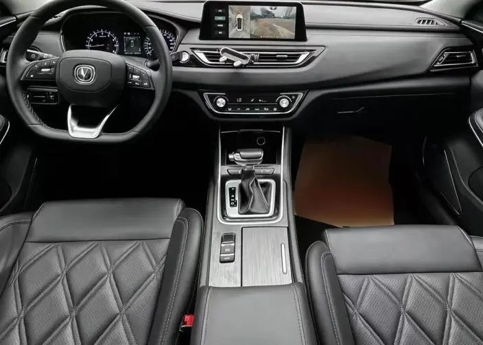 Changan Ruicheng CC 2022 Model Blue Whale Edition 1.5T DCT Luxury Model – фото 4