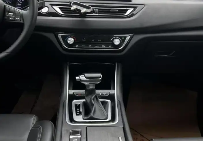 Changan Ruicheng CC 2022 Model Blue Whale Edition 1.5T DCT Luxury Model – фото 7