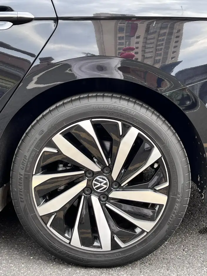 Volkswagen Passat 2022 Model 380TSI Ultimate Edition – фото 8