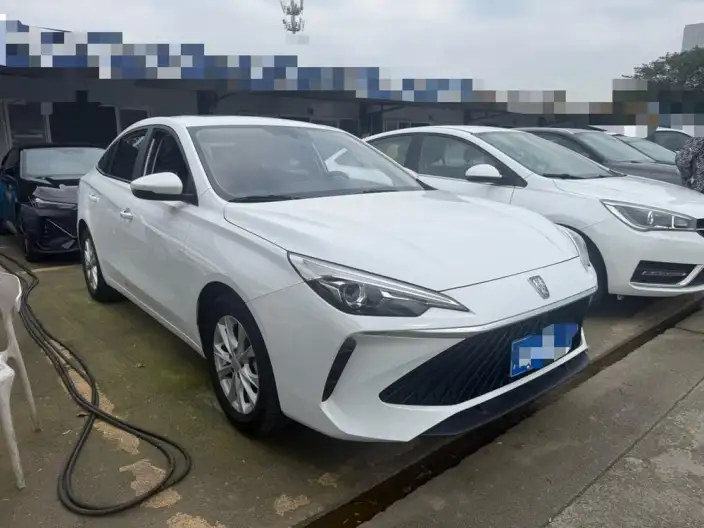 Roewe i5 2024 Model 1.5L CVT Zunrong Edition