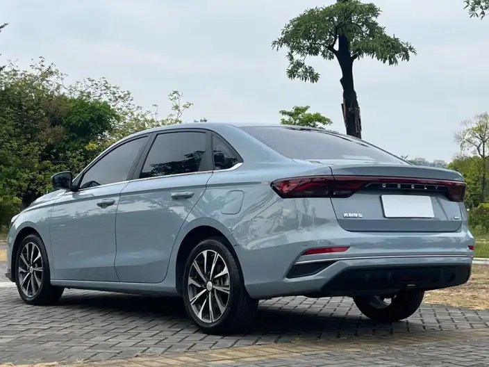 Geely Emgrand 2025 Model No. 4 Gen 1.5L CVT Flagship Model – фото 5