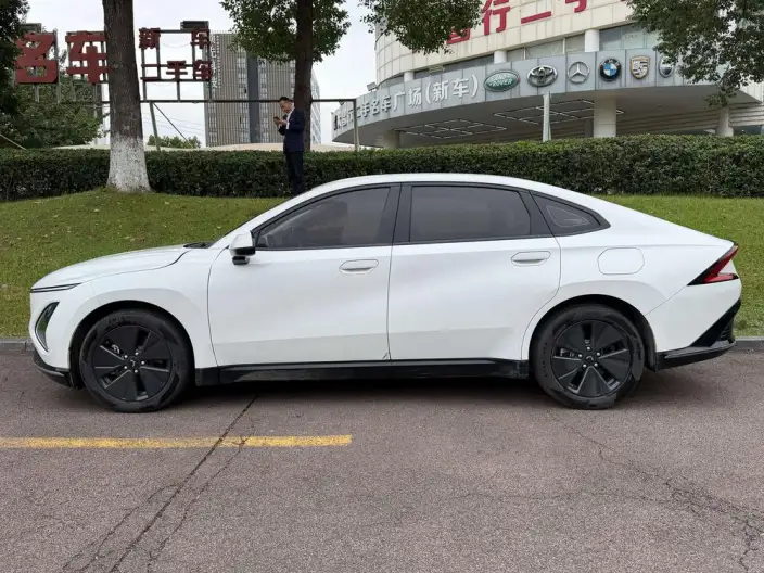 Wuling Xingguang PHEV 2023 Model 70 Standard Edition