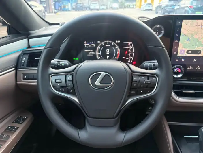 Lexus ES 2025 Model 200 Premium – фото 10