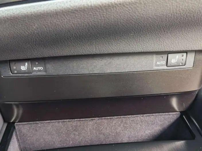 Lexus ES 2022 Model 300h Superior Edition – фото 9