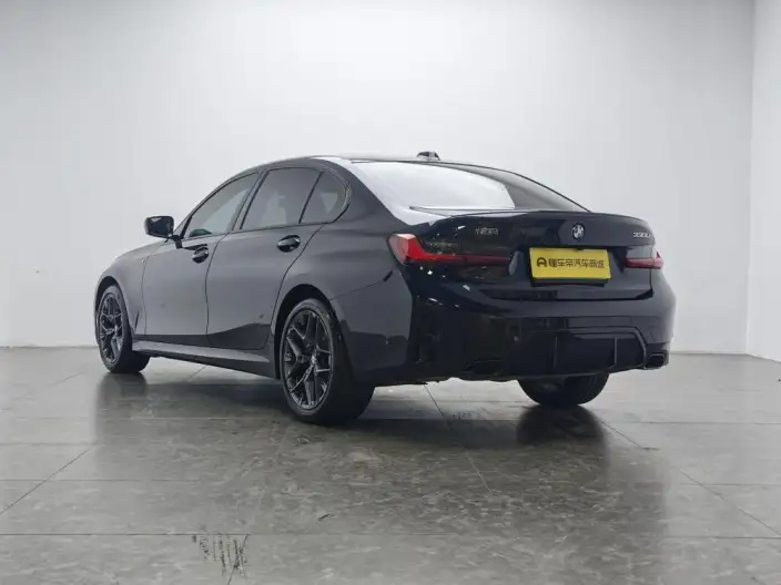 BMW 3 Series 2025 Model 330Li Exclusive Model M Sports Night Set – фото 5