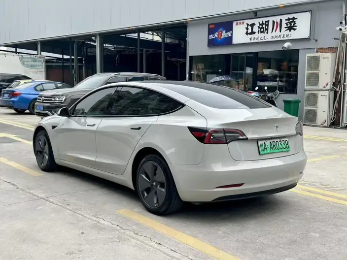 Model 3 2022 Model Rear-wheel drive version – фото 4