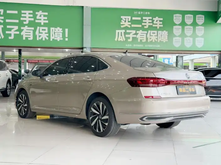 Volkswagen Passat 2022 Model 330TSI Deluxe Edition – фото 4