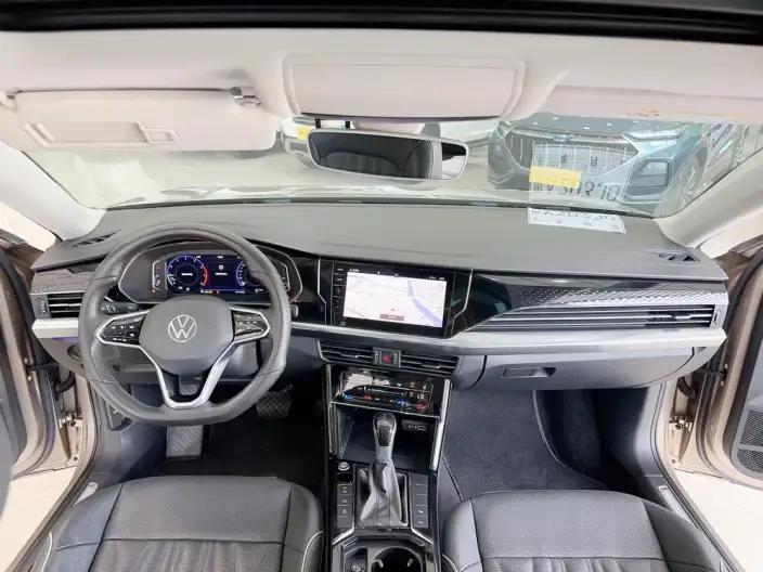 Volkswagen Passat 2022 Model 330TSI Deluxe Edition – фото 10