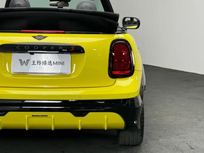 MINI 2025 Model 2.0T COOPER S CABRIO Racer
