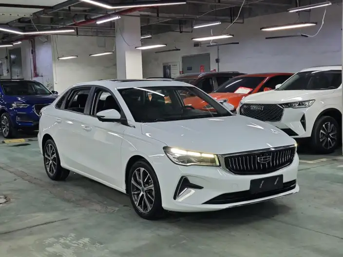Geely Emgrand 2022 Model No. 4 Gen 1.5L CVT Noble Model – фото 3