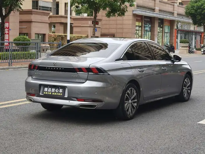 Peugeot 308 L 2022 Model 400THP PureTech Driver-controlled Edition – фото 7