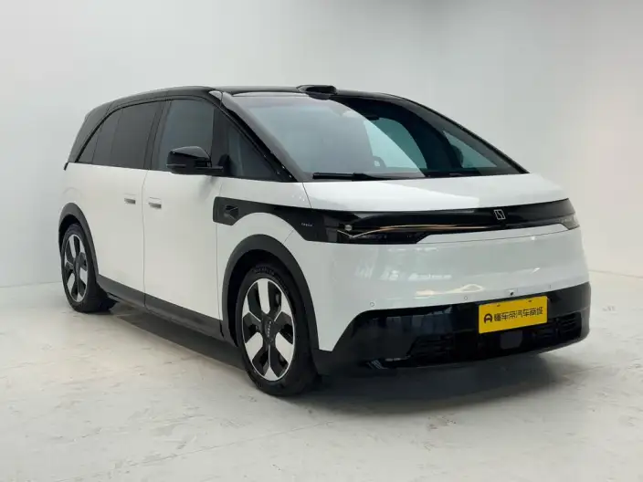 ZEEKR MIX 2025 Model 102kWh Long Battery Life Pro Smart Driving Edition
