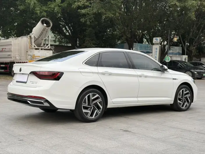 Volkswagen Sagitar 2023 Model 280TSI DSG Beyond Edition – фото 7