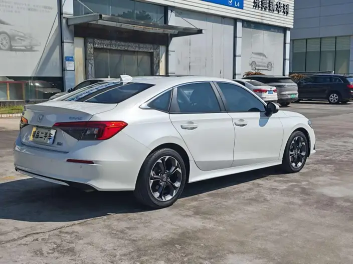 Honda Civic 2022 Model 240TURBO CVT Power Control Edition – фото 6