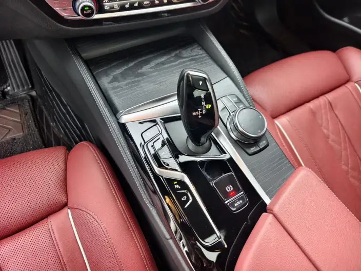 BMW 5 Series 2023 Model 530Li Exclusive Model M Sports Set – фото 7