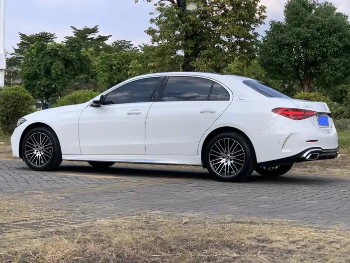 Mercedes-Benz C-Class 2023 Model Facelift C 260 L Sports Edition – фото 3