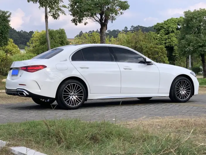 Mercedes-Benz C-Class 2023 Model Facelift C 260 L Sports Edition – фото 5