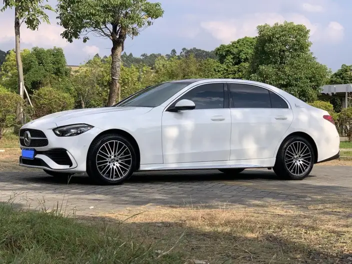 Mercedes-Benz C-Class 2022 Model Facelift C 260 L Sports Edition – фото 1