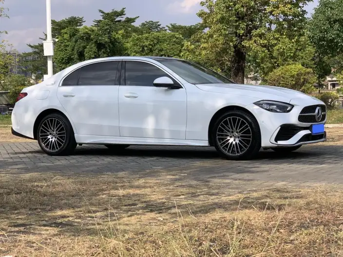 Mercedes-Benz C-Class 2022 Model Facelift C 260 L Sports Edition – фото 3