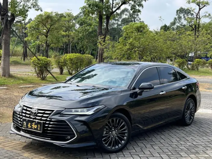 Toyota Avalon 2022 Model 2.0L XLE Exclusive Edition – фото 1