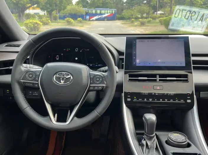 Toyota Avalon 2022 Model 2.0L XLE Exclusive Edition – фото 10
