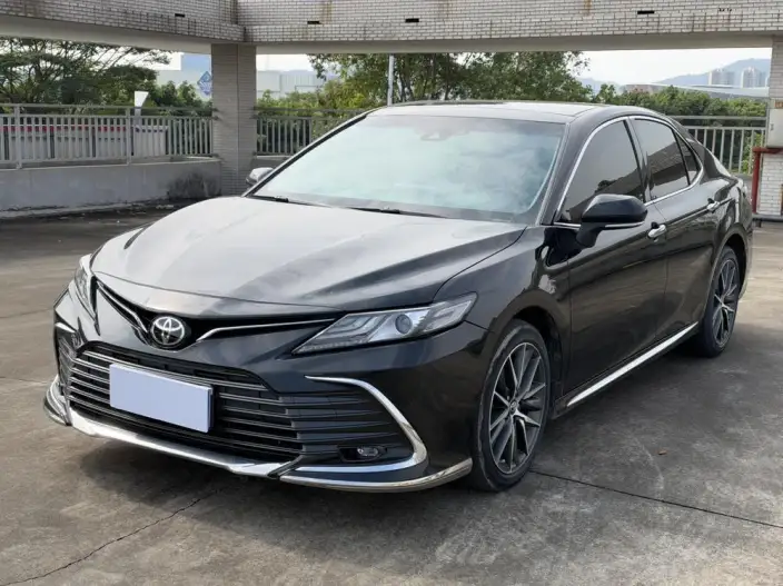 Toyota Camry 2023 Model 2.5G Deluxe Edition – фото 1