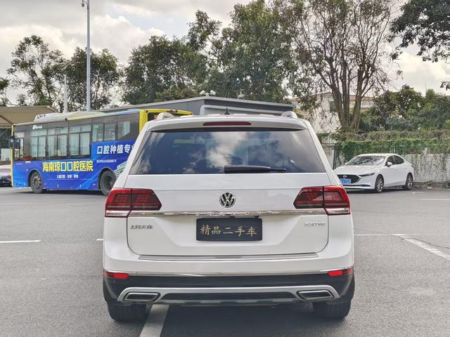 Volkswagen Teramont 2017 модификация 530 V6 4WD Deluxe Edition – фото 8