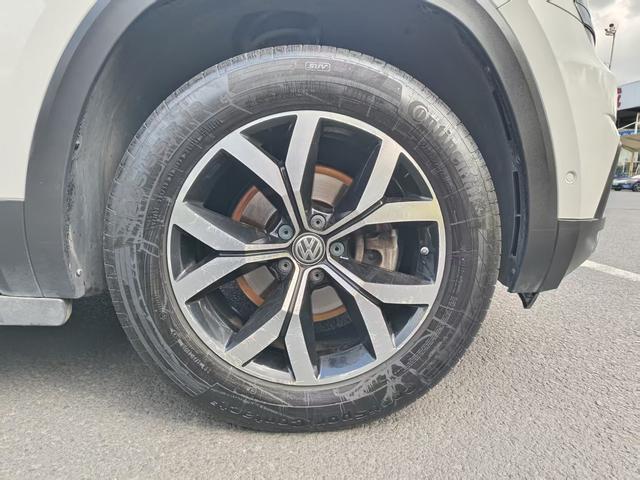 Volkswagen Teramont 2017 модификация 530 V6 4WD Deluxe Edition – фото 12