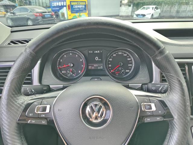 Volkswagen Teramont 2017 модификация 530 V6 4WD Deluxe Edition – фото 15