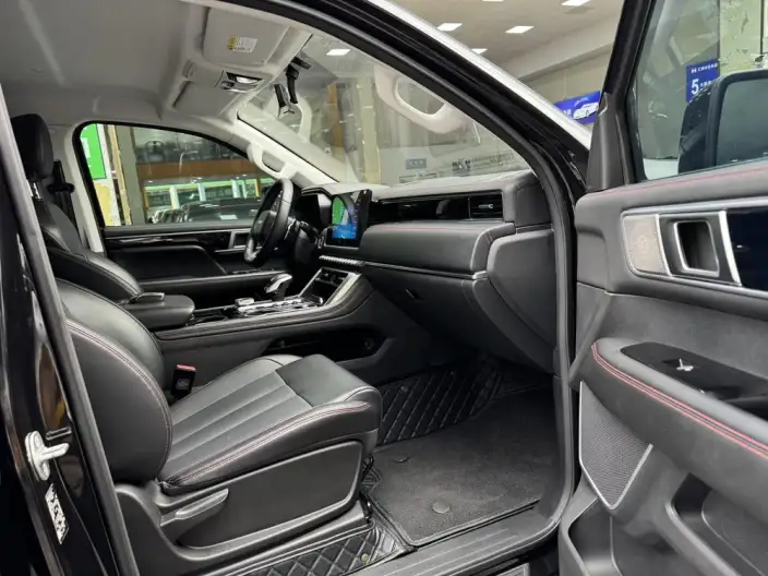 Mars 7 2024 Model 2.0T Diesel Automatic 2WD Long box Voyage Edition 4F20TC17 – фото 8