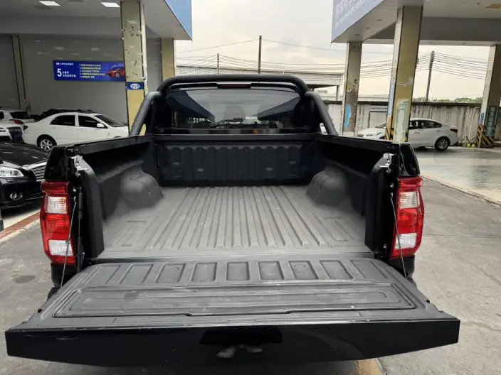Mars 7 2024 Model 2.0T Diesel Automatic 2WD Long box Voyage Edition 4F20TC17 – фото 9