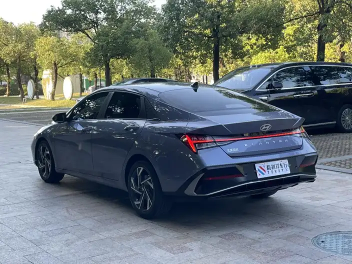 Hyundai Ioniq 2023 Model 1.5L CVT LUX Premium Edition