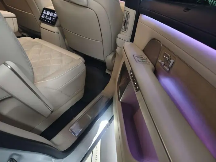 NIO ES8 2026 Model VI seat Executive Signature Edition – фото 5