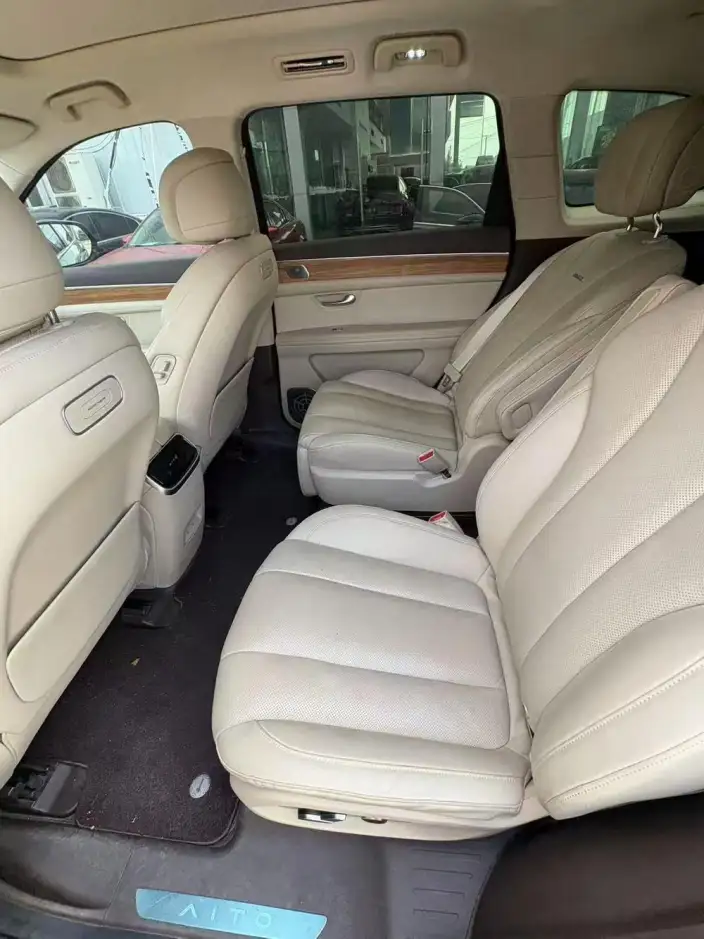 Aito M7 2024 Model Plus VI seat Rear Drive Edition – фото 8