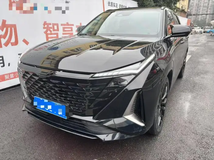 Changan Auchan Z6 2023 Model Blue whale 1.5T DCT Smart Edition Model