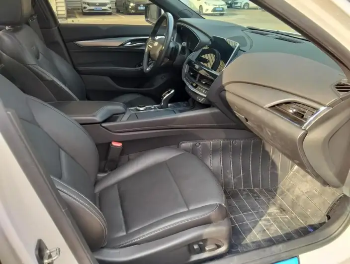 Cadillac CT5 2022 Model 28T Luxury Model – фото 10