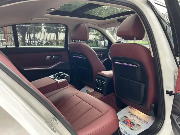BMW 3 Series 2022 Model 325Li M Sports Set – фото 10