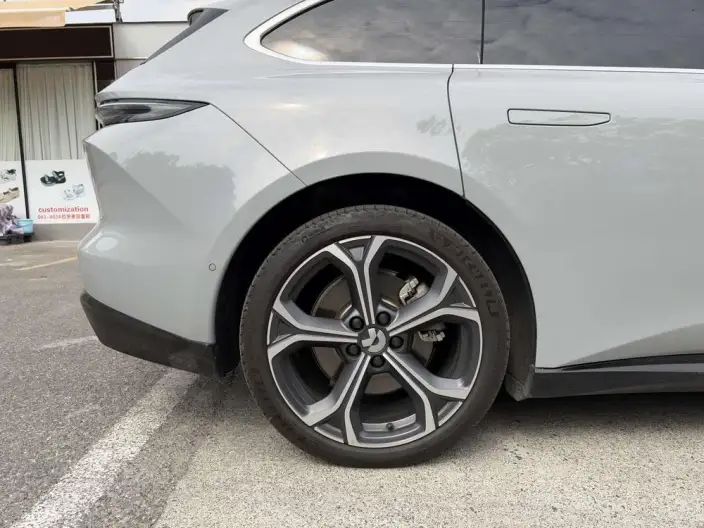 NIO ET5T 2025 Model 100kWh – фото 10