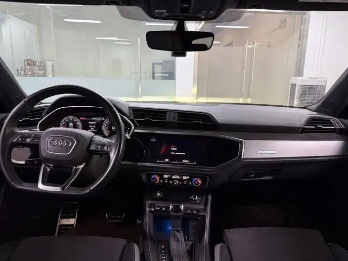 AUDI Q3 2022 Model 45 TFSI quattro Fashion Dynamic Model – фото 9