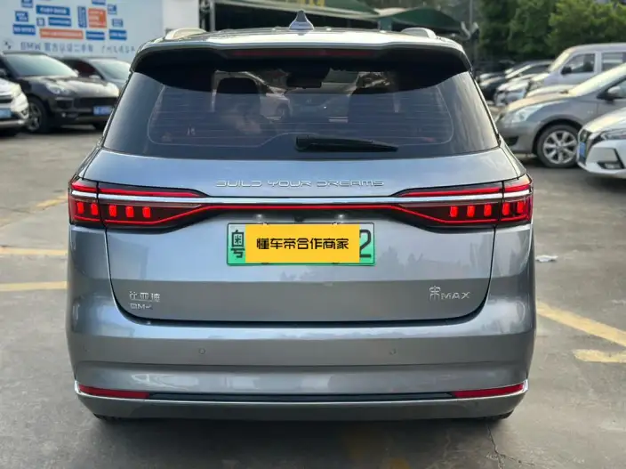 BYD Song MAX DM 2022 Model DM-i 105KM Flagship Model – фото 6