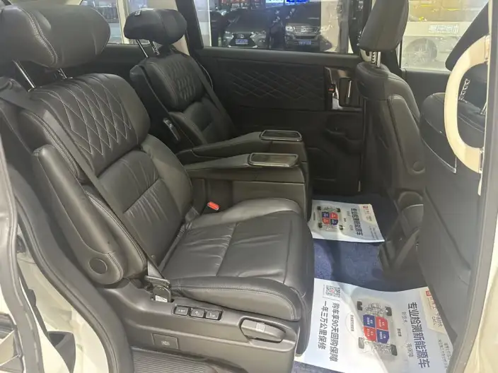 Honda Elysion 2019 Model 2.0L Rui*Hybrid Deluxe Edition – фото 5