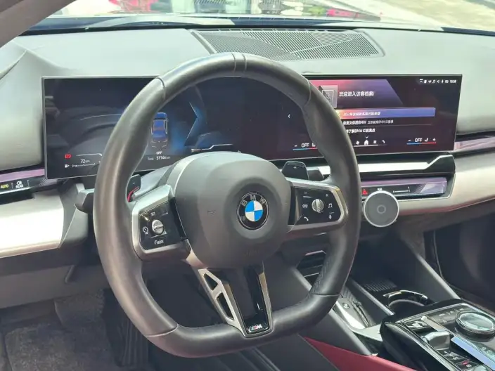 BMW 5 Series 2024 Model 530Li Leading Model M Sports Set – фото 8