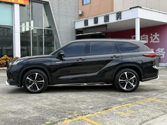Crown Kluger 2022 Model 2.5L HEV 4WD Deluxe Edition – фото 4