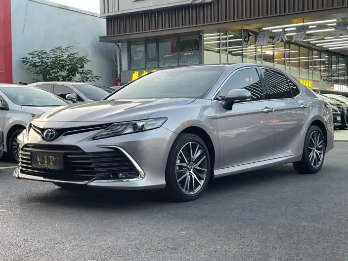 Toyota Camry 2023 Model Hybrid 2.5HGVP Leading version – фото 1