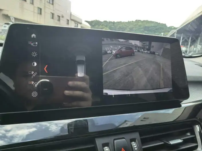 BMW X1 2022 Model sDrive25Li Leading Model – фото 9