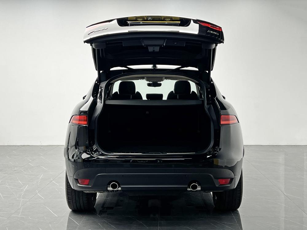 Jaguar F-PACE Модель 2020 года 2.0T 4WD Chequered Flag Edition – фото 20