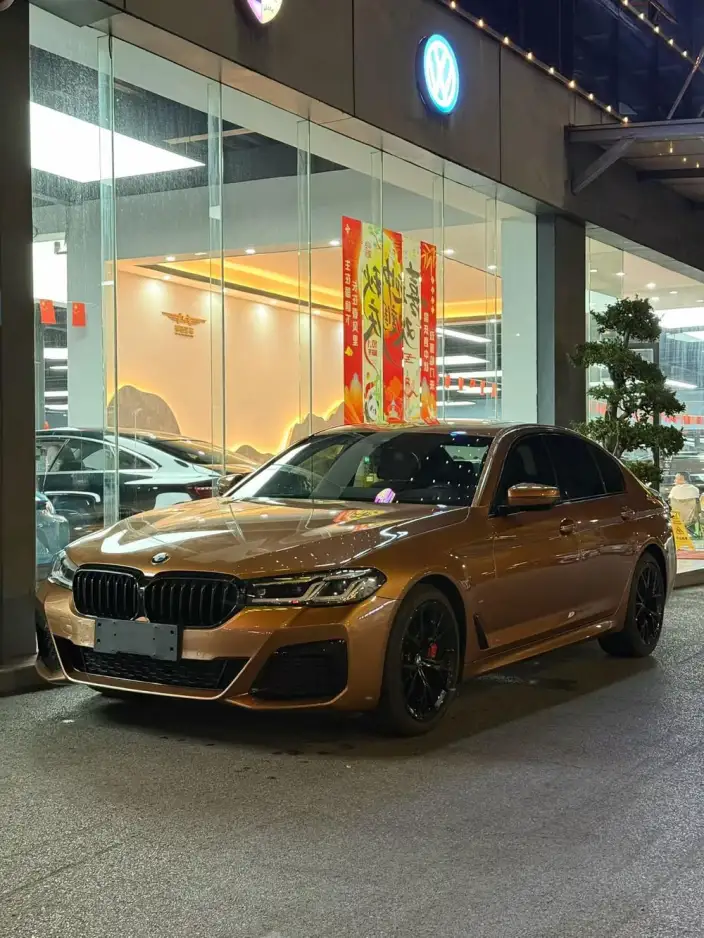 BMW 5 Series Imported 2022 Model 530i Fashion edition M Sports Set – фото 1